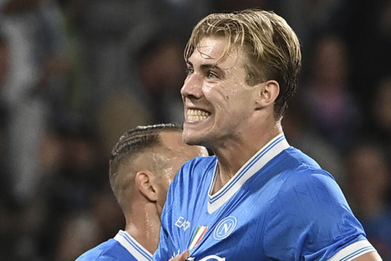 Napoli Cremonese8217yi Deplasmanda Devirdi