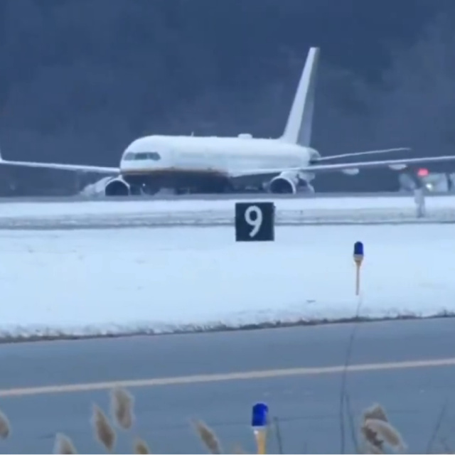 Nicolas Maduroyu tasiyan ucak New Yorka indi