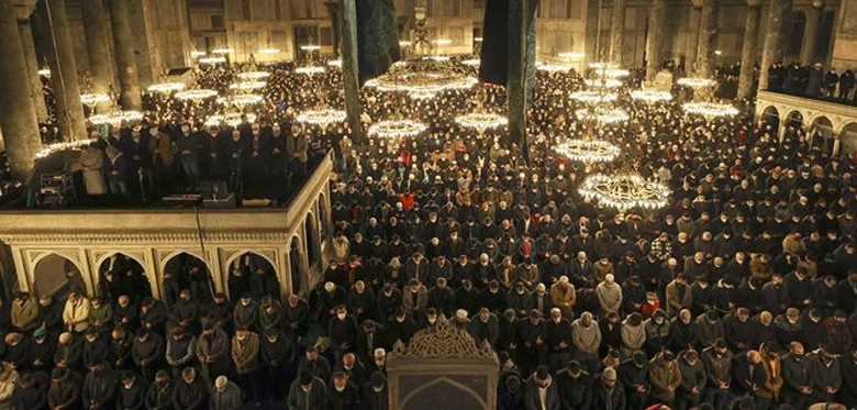 Mirac Kandili Nedir Mirac Gecesi ve Kandil Mesajlari