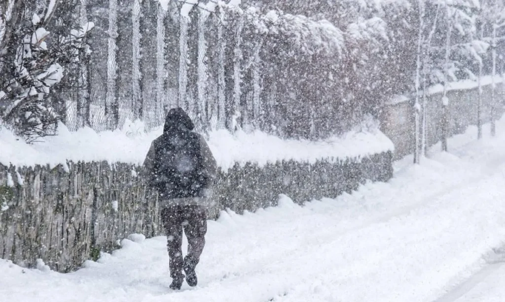 Ağrı’da Yoğun Kar Yağışı Eğitimi Aksatacak mı?