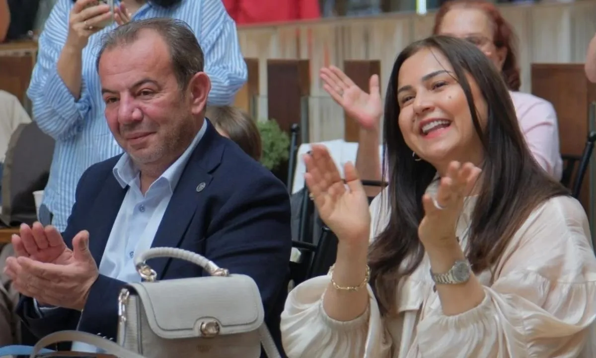 Bolu Belediye Başkanı Tanju Özcan’ın Özel Hayatı Mercek Altında: Eşi Meral Özcan Hakkında Bilinmeyenler