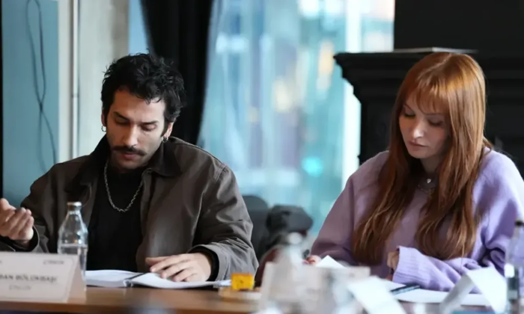 Çirkin Dizisinin Yönetmeni Sinema Dünyasını Sarsıyor.