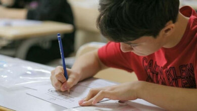 Dönem sonu sınavlarına yönelik örnek konu ve soru dağılım çizelgeleri Milli Eğitim Bakanlığı tarafından kamuoyuna sunuldu.