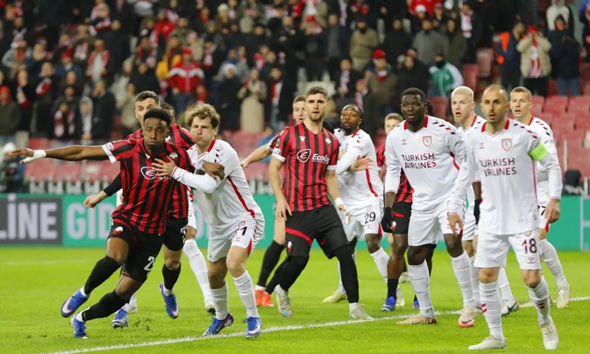 Maçtan bir görüntü