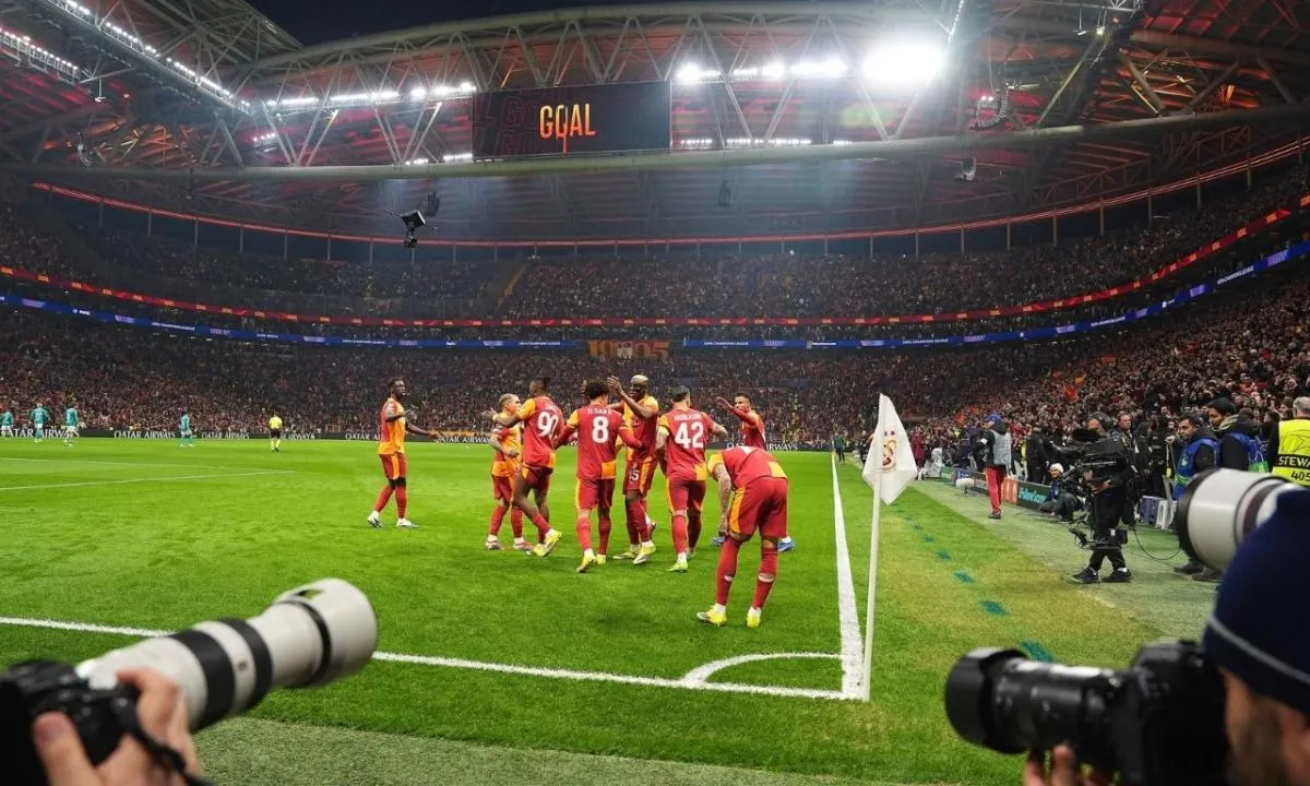 Galatasaray Liverpool'a 1-0, 2-1, 2-0 yenilirse tur atlar mı