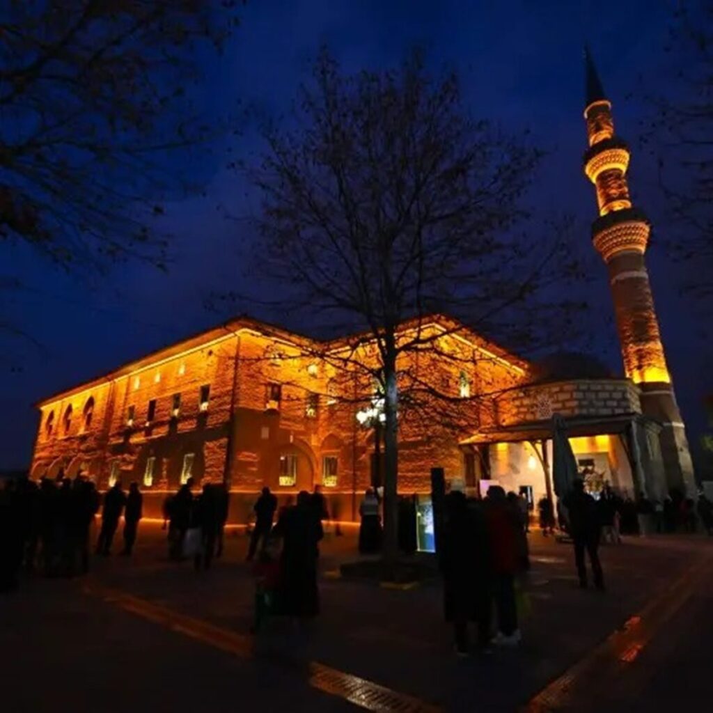 2026 Yılı Kadir Gecesi Ne Zaman?