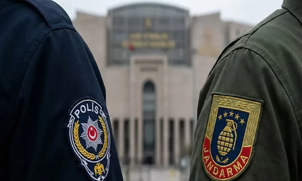 Lise Mezunlarına KPSS Şartsız 4 Bin Polis ve Jandarma Kapısı Aralanıyor.