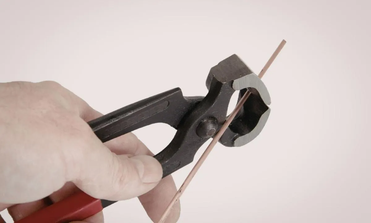 Pense Krizi: Araçta Bulundurmamak Sürücüleri Nereye Götürüyor?