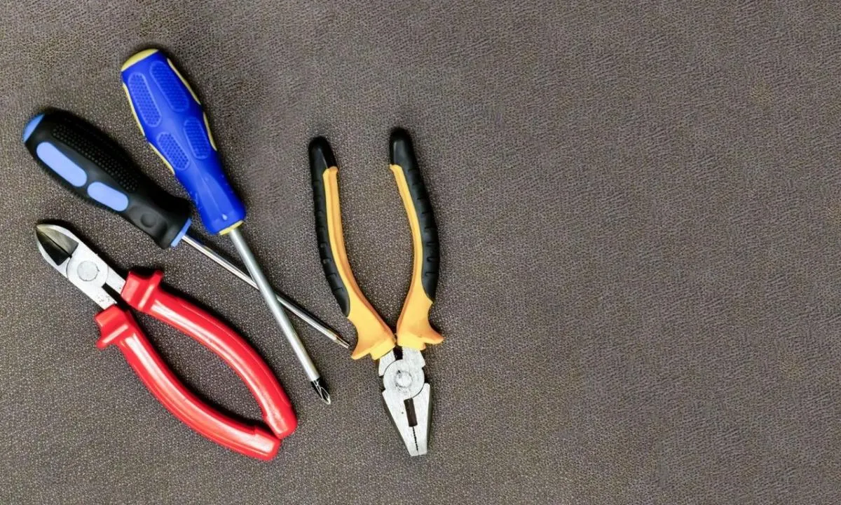 Araçta pense zorunlu mu