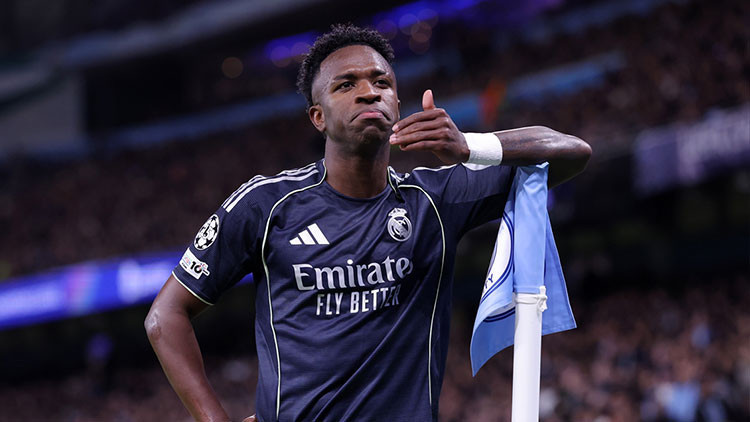 Real Madrid, Şampiyonlar Ligi'nde Manchester City'i Deplasmanda Devirdi.