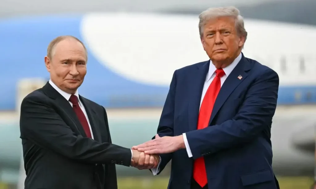 Trump ve Putin Hattı Açık: Kritik Görüşme Gerçekleşti