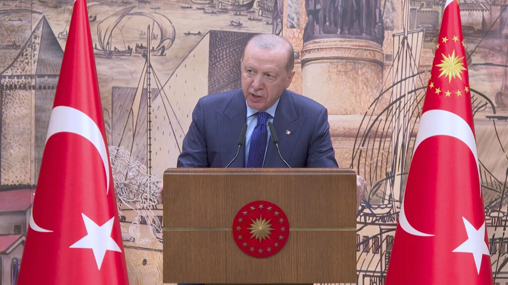 Ateşkes Günü Katliamı: İsrail'in Lübnan'da İşlediği İddia Edilen Cinayetler Erdoğan'dan Sert Tepki Aldı.