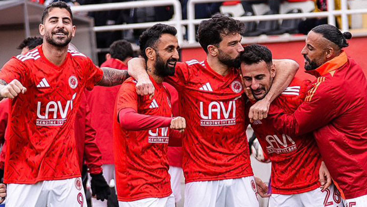 Batman Petrolspor, Eşsiz Bir Mücadeleyle 1. Lig’e Adını Yazdırdı!