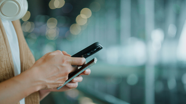 IMEI Kayıt Dışı Telefonlara Ağır Darbe: BTK'dan 54 Bin TL'lik Caydırıcı Ceza!